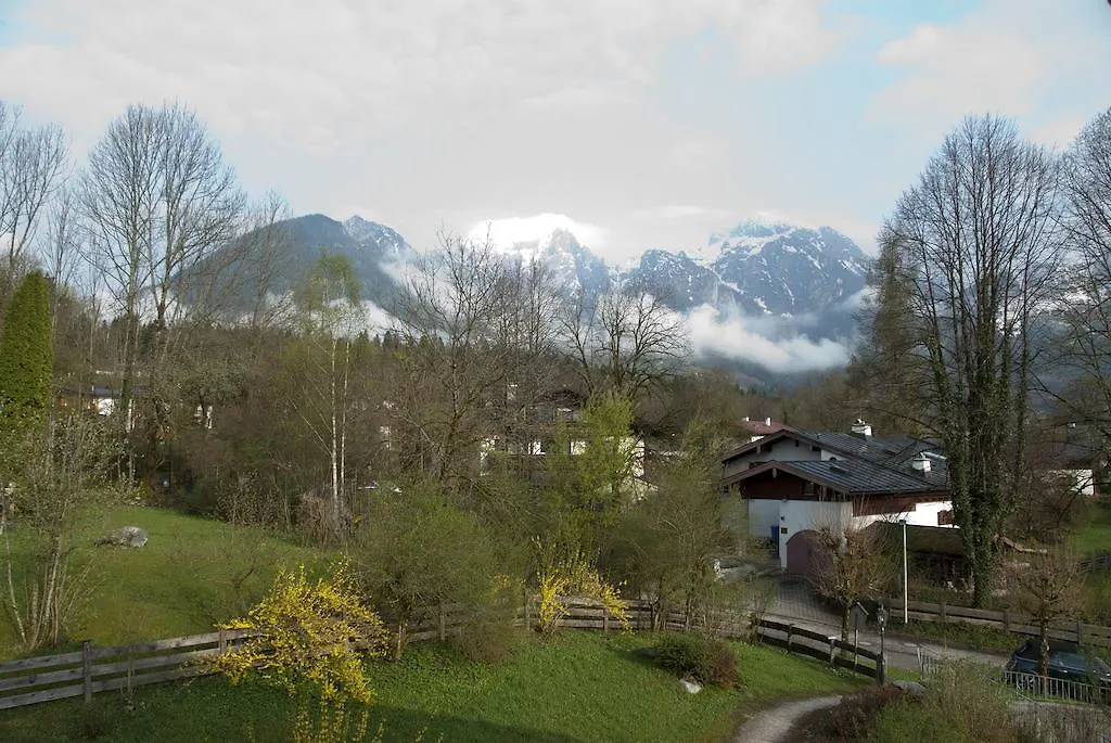 Bergelemente Apartment Schoenau am Koenigsee Germany